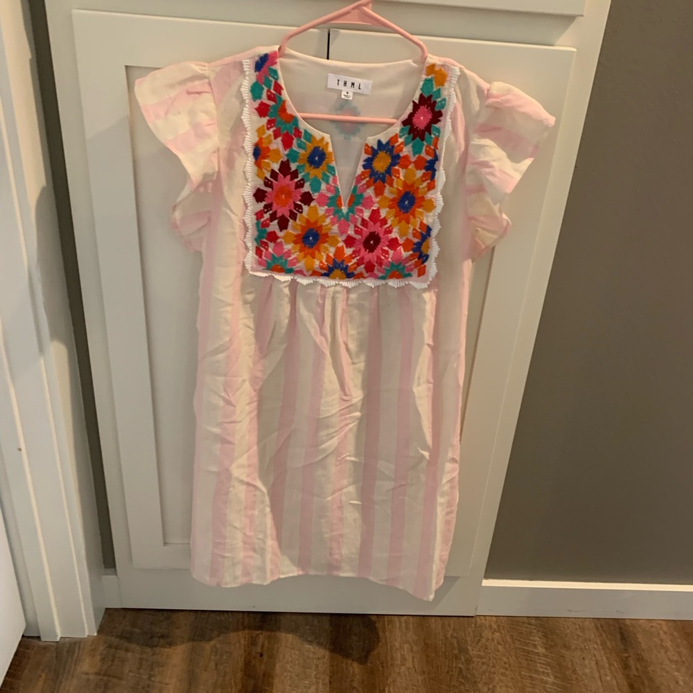 Women’s dress